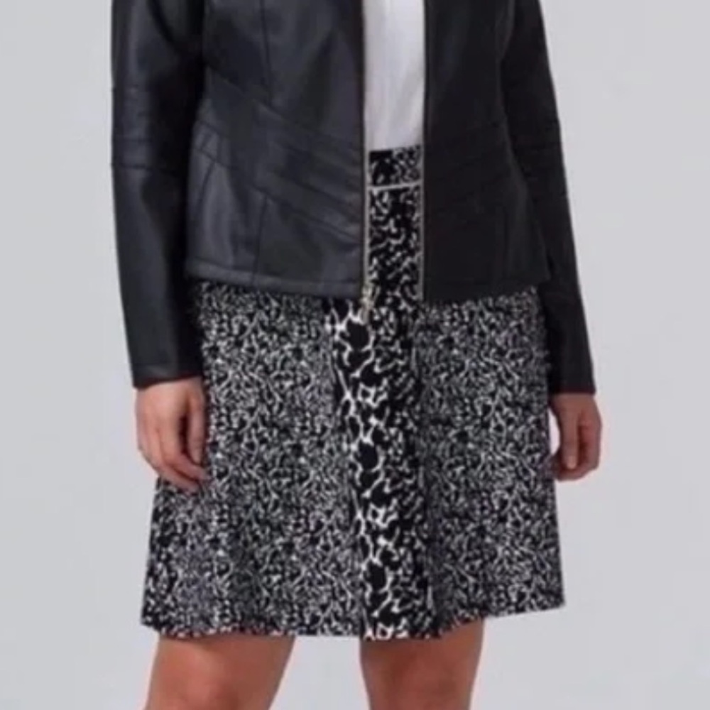 Lane Bryant Black & White Leopard Print Skater Skirt in 18/20 Y2K Dark Academia